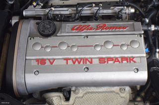 Alfa Romeo Spider 1996 2.0 JTS 16V (916) T. Spark Pinifarina LM 17'-thumb-23
