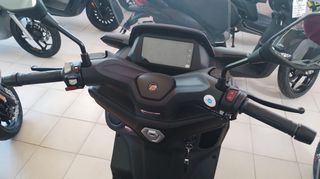 Asus 2026 STREET 125 ABS-thumb-8