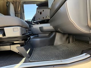 Σασί Scania 2015 R 580 EURO6-thumb-16
