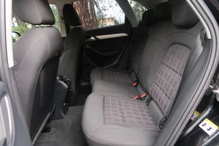 Audi Q3 2017 S-LINE-thumb-14