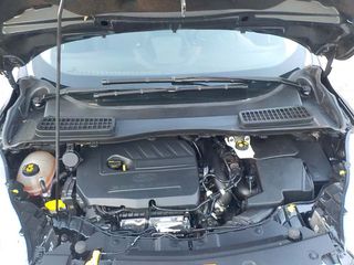 Ford Kuga 2017 BUSINESS-thumb-20