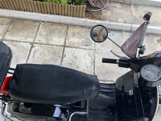 Piaggio Vespa 2007 PXE 150-thumb-10