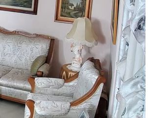 Έπιπλα σαλονιού-thumb-3