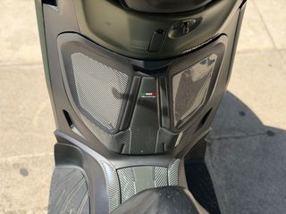 Piaggio Beverly 300 2024-thumb-7