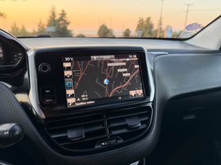 Peugeot 2008 2016 Allure 110hp/Δερμάτινα Καθίσματα/Navi-thumb-23