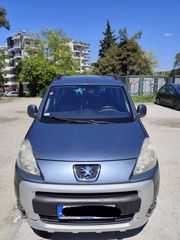 Peugeot Partner Tepee 2011