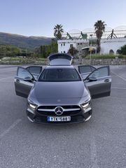 Mercedes-Benz A 180 2018 7G-DCT