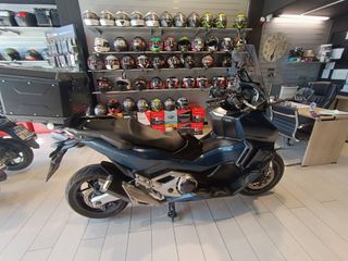 Honda Forza 750 2023 2023-thumb-2
