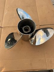 Evinrude 2011 Προπέλα-thumb-1