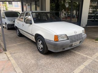 Opel Kadett 1986