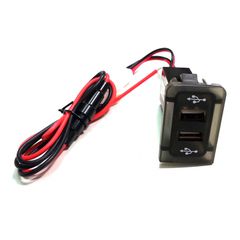 Αντάπτορας Διπλός USB για VW Golf 4 / Bora 4 με Κόκκινο LED φώς FZRAZ040