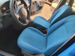 Fiat Panda 2005-thumb-30