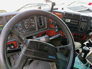 Volvo 1995 FH 16-470-thumb-8