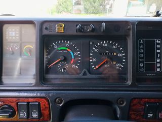 Volvo 1995 FH 16-470-thumb-10