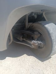 Nissan 2005 YL02A25 2005-thumb-13