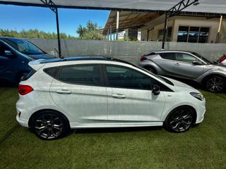 Ford Fiesta 2018 ST LINE-thumb-6