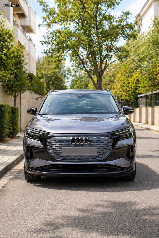 Audi Q4 e-tron 2022 Quattro s-line