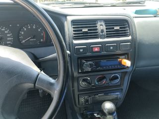 Nissan Almera 1998