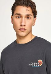 Funky Buddha Ανδρικό Relaxed T-shirt με Τύπωμα στην Πλάτη FBM013-087-04-thumb-3