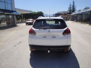 Peugeot e-2008 2017-thumb-11