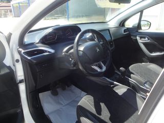 Peugeot e-2008 2017-thumb-21