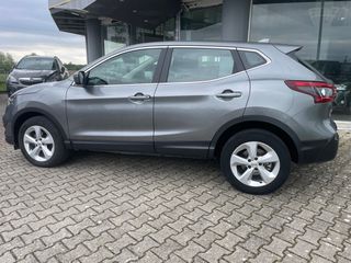 Nissan Qashqai 2020-thumb-10