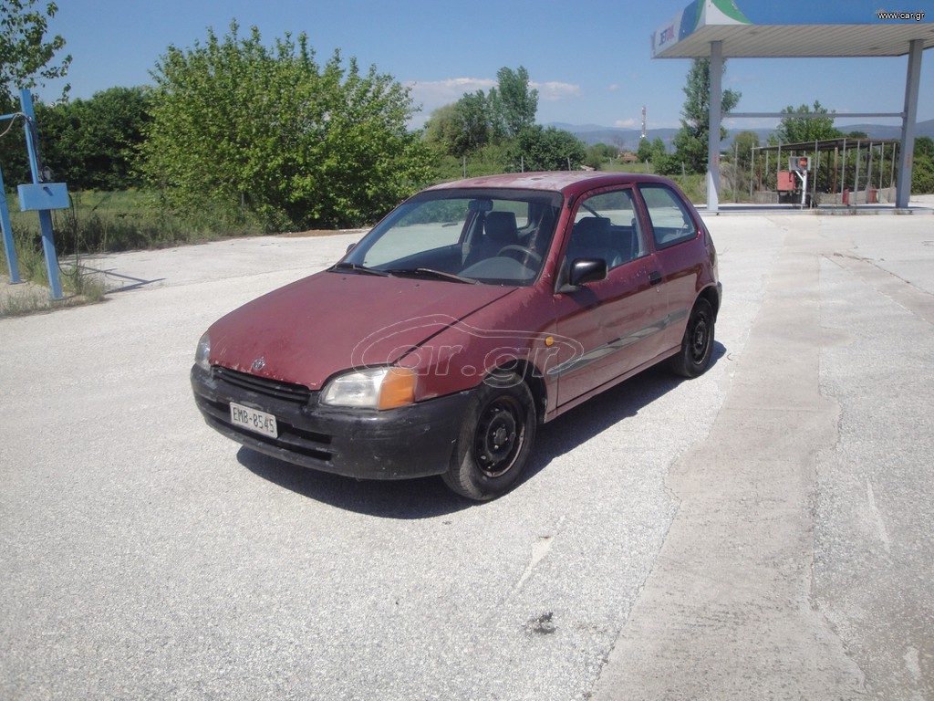 Toyota Starlet 1998
