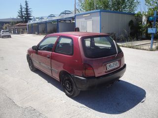 Toyota Starlet 1998-thumb-10