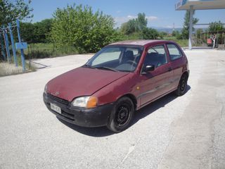 Toyota Starlet 1998-thumb-13