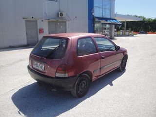 Toyota Starlet 1998-thumb-17