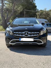 Mercedes-Benz GLA 180 2019
