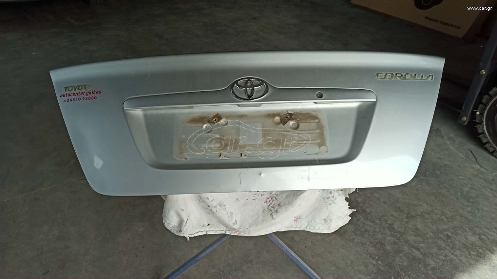 Καπό Toyota Corolla