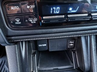 Toyota Auris 2016 DIESEL 1.6 D4D 116HP EXECUTIVE FOUL EXTRA-thumb-48