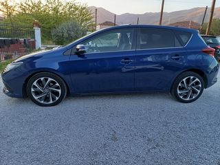 Toyota Auris 2016 DIESEL 1.6 D4D 116HP EXECUTIVE FOUL EXTRA-thumb-31
