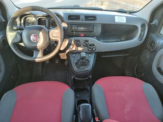 Fiat Panda 2016-thumb-9