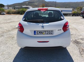 Peugeot 208 2015-thumb-3