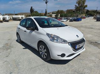 Peugeot 208 2015-thumb-6