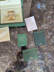 Rolex cosmograph Daytona 18Κ-thumb-11