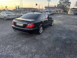 Mercedes-Benz E 200 2009-thumb-4