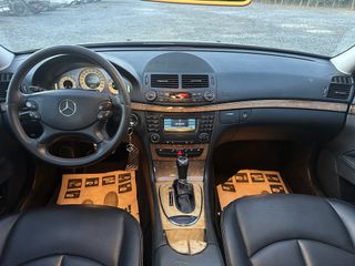 Mercedes-Benz E 200 2009-thumb-8