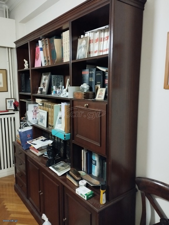 βιβιλιοθήκη και γραφείο από μαόνι