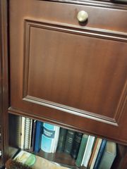 βιβιλιοθήκη και γραφείο από μαόνι-thumb-3