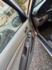Nissan Almera 2003-thumb-6