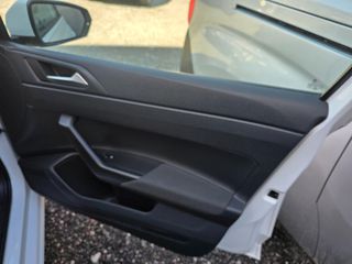 Volkswagen Polo 2018 TΡΙΠΛΗ ΕΓΓΥΗΣΗ ΑΤΡΑΚΑΡΙΣΤΟΥ ΜΗΧΑΝΗΣ ΧΙΛΙΟΜΕΤΡΩΝ-thumb-32