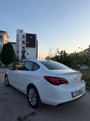 Opel Astra 2018 CDTI 1.6-thumb-11