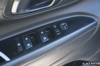 Hyundai Bayon 2022 Distinctive, Digital Cockpit, Clima, Camera, Apple - Android-thumb-19