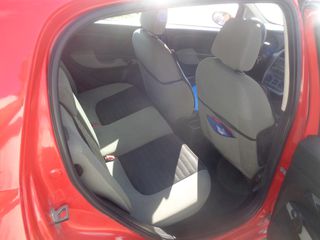 Fiat Punto 2006-thumb-5