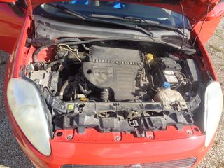 Fiat Punto 2006-thumb-7