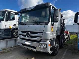 Ανατρεπόμενο Για Containers Με Βραχίονες Mercedes-Benz 2011 4148 Actros / HIAB 211 E-4 HIDUO