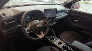 Dacia Duster 2026 Hybrid 155  Journey-thumb-2